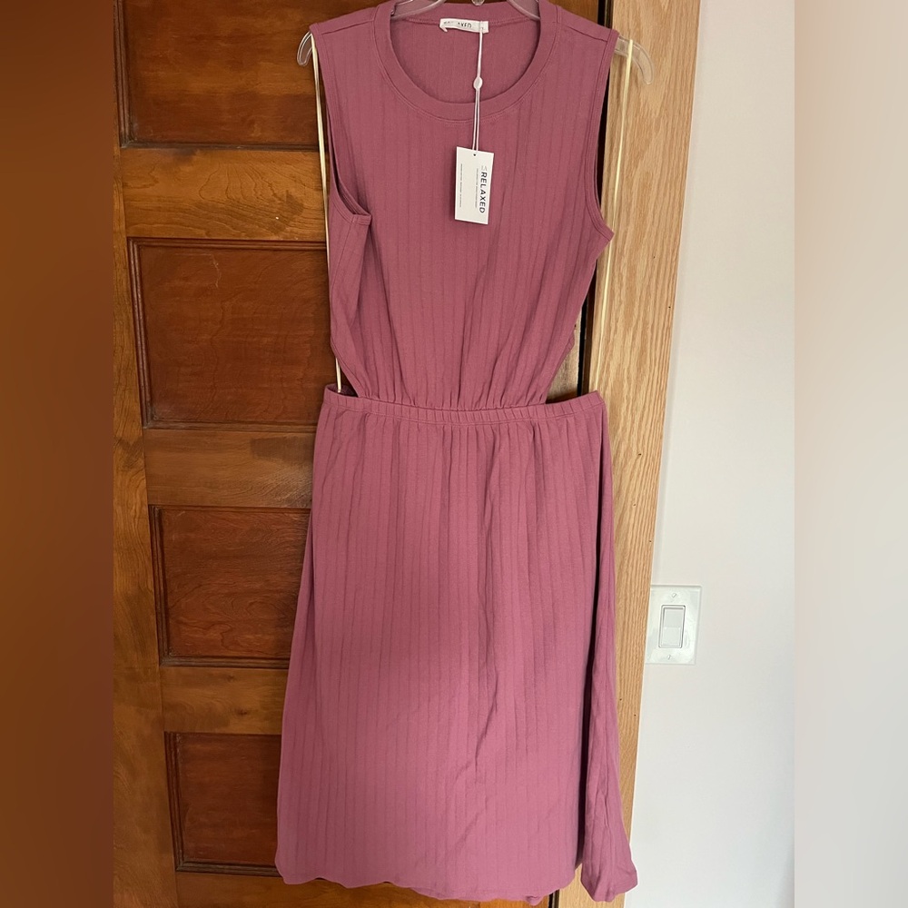 LA Relaxed Rosie Mauve Jersey Midi Dress, vented back, XL